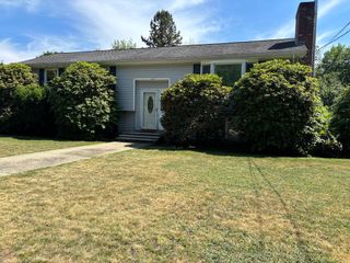 10 Fourth Street, Wakefield, MA 01880