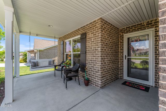 154 Mayapple Way, Sevierville, TN 37862