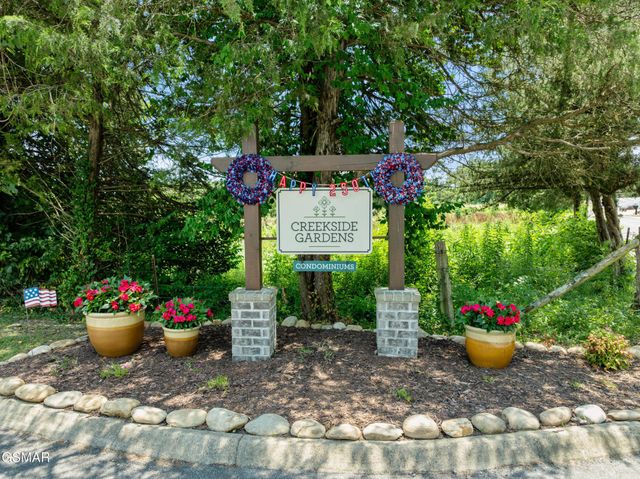 154 Mayapple Way, Sevierville, TN 37862