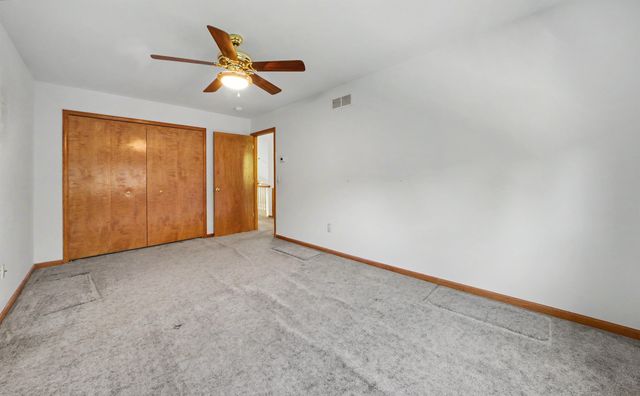 43697 Vintners Place Drive, Sterling Heights, MI 48314