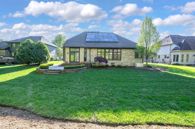43697 Vintners Place Drive, Sterling Heights, MI 48314