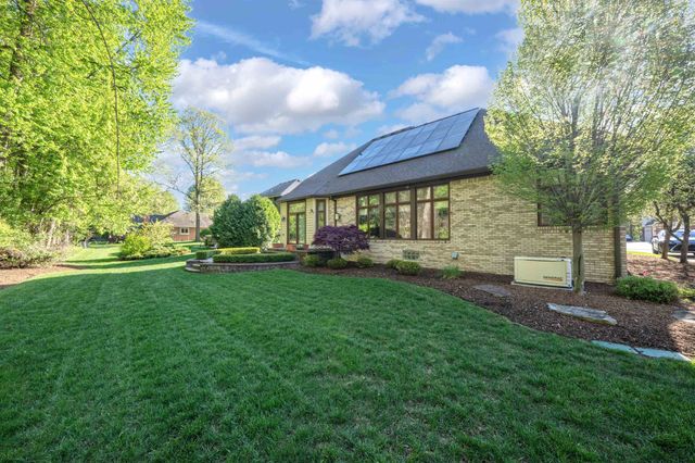 43697 Vintners Place Drive, Sterling Heights, MI 48314