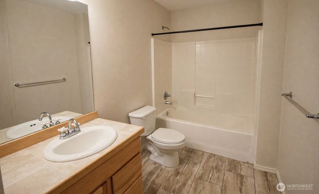 1160 Hudson Street, Dupont, WA 98327