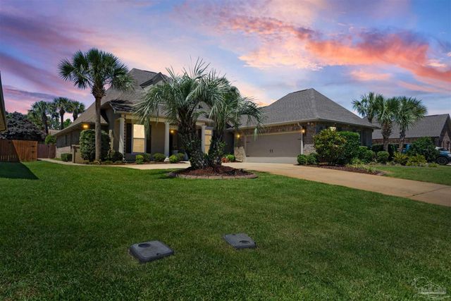 1513 Sabal Palm Dr, Gulf Breeze, FL 32563