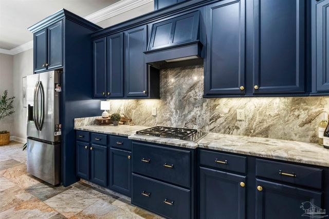 1513 Sabal Palm Dr, Gulf Breeze, FL 32563