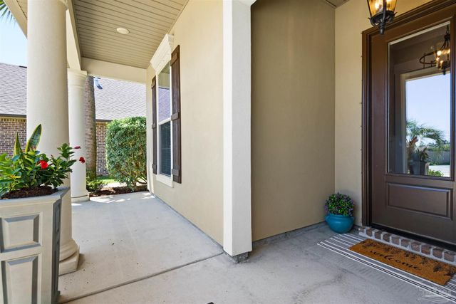 1513 Sabal Palm Dr, Gulf Breeze, FL 32563