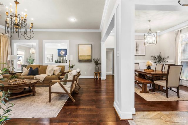 1513 Sabal Palm Dr, Gulf Breeze, FL 32563