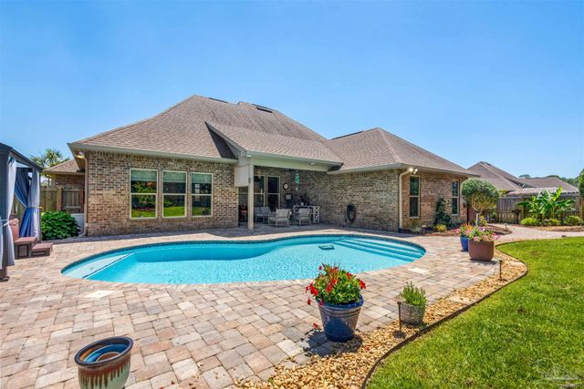 1513 Sabal Palm Dr, Gulf Breeze, FL 32563