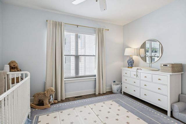 220 Thompson Park Dr, Nashville, TN 37211