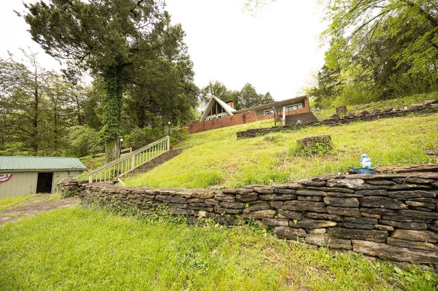 1015 Red Hawk Lane, Owenton, KY 40359