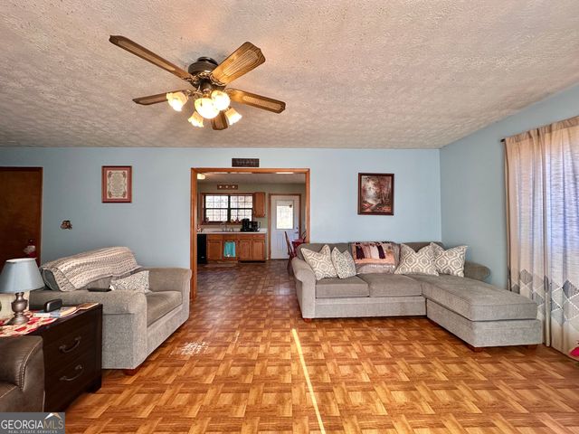 276 Oglesby Bridge Road SE, Conyers, GA 30094