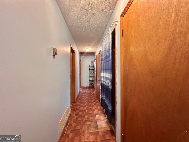 276 Oglesby Bridge Road SE, Conyers, GA 30094