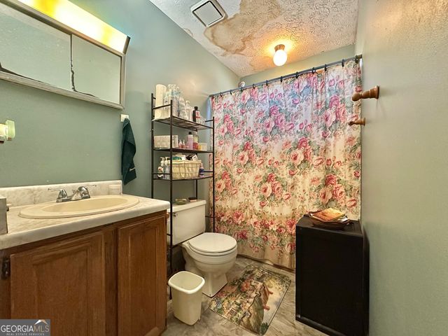 276 Oglesby Bridge Road SE, Conyers, GA 30094