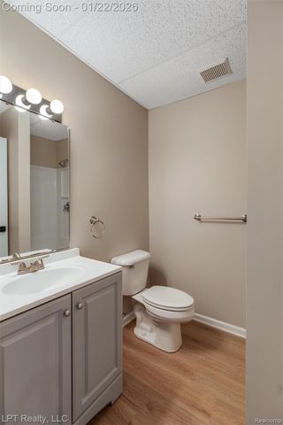 21255 Chubb Road, Lyon Charter Township, MI 48167