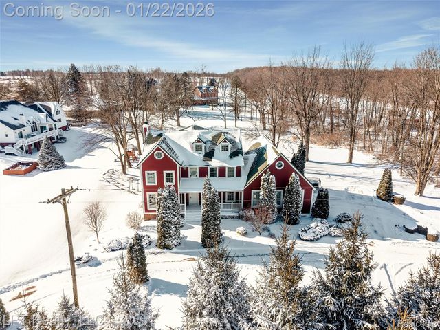 21255 Chubb Road, Lyon Charter Township, MI 48167