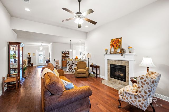 633 Nathaniel Avenue, Fairhope, AL 36532