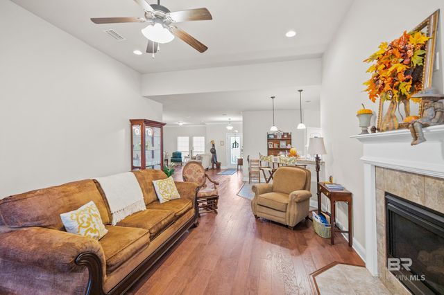 633 Nathaniel Avenue, Fairhope, AL 36532