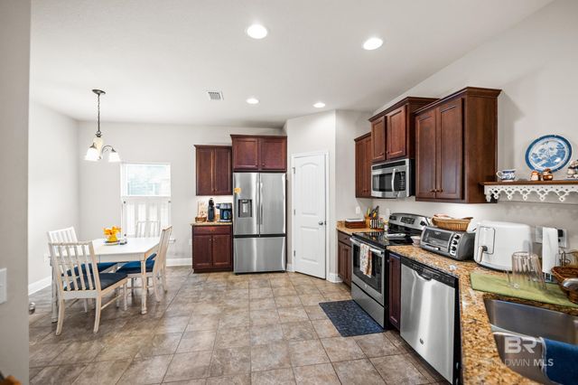 633 Nathaniel Avenue, Fairhope, AL 36532