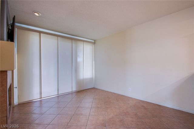 5086 Mount Pleasant Lane, Las Vegas, NV 89113
