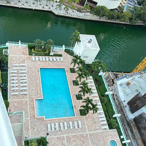 31 SE 5th St 2910, Miami, FL 33131