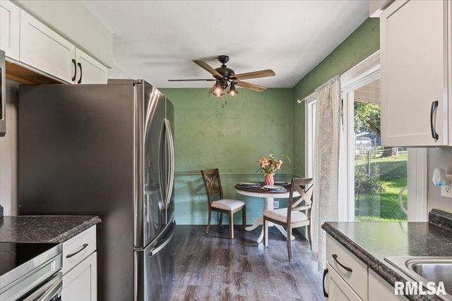 1107 N THORNWOOD Avenue, Davenport, IA 52804