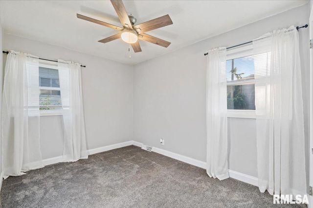 1107 N THORNWOOD Avenue, Davenport, IA 52804