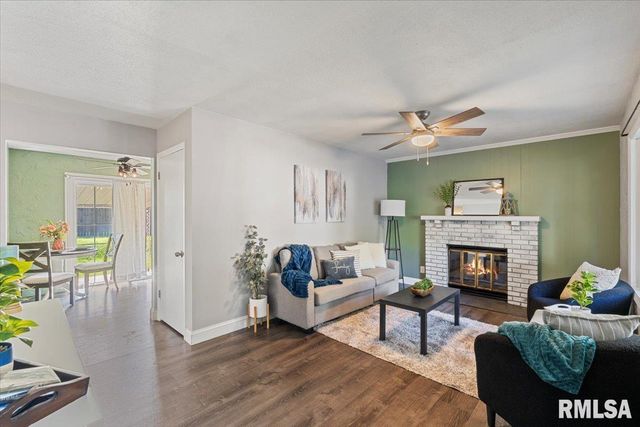 1107 N THORNWOOD Avenue, Davenport, IA 52804