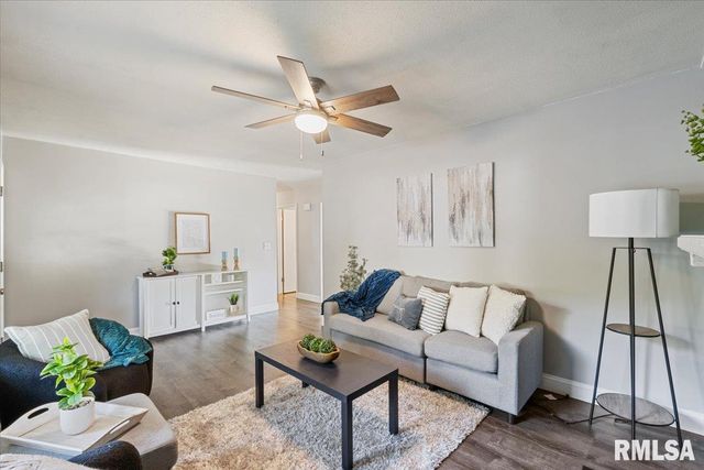 1107 N THORNWOOD Avenue, Davenport, IA 52804