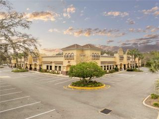 809 COUNTY ROAD 466 202C, Lady Lake, FL 32159