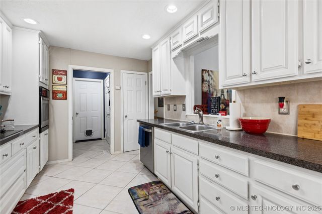 3762 E 81st Place, Tulsa, OK 74137