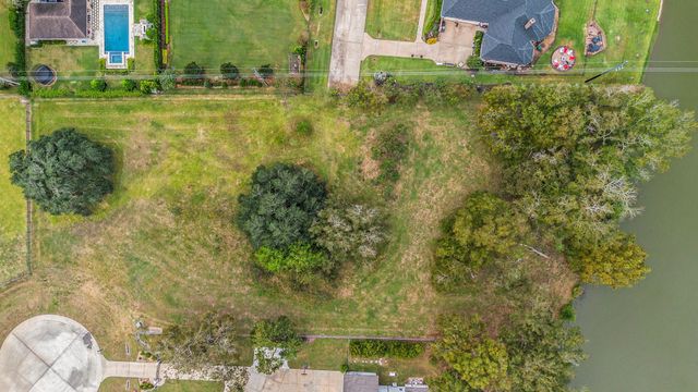 30703 Riverlake Road, Fulshear, TX 77441