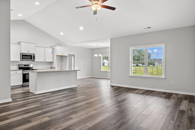 124 Double Pond Dr, Georgetown, SC 29440