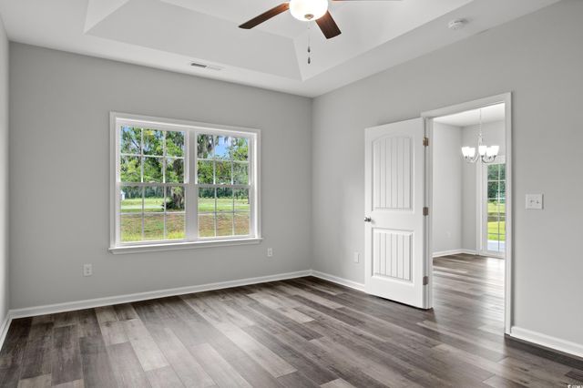 124 Double Pond Dr, Georgetown, SC 29440