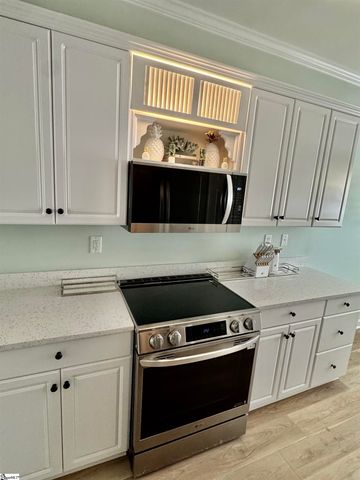 7 Rain Flower Drive, Greenville, SC 29615