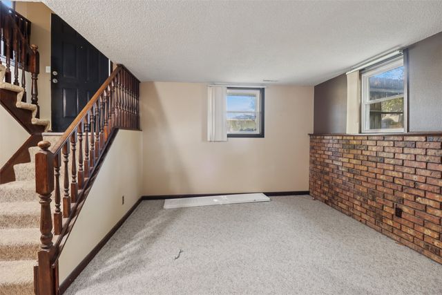 5120 SW 14th Street, Des Moines, IA 50315