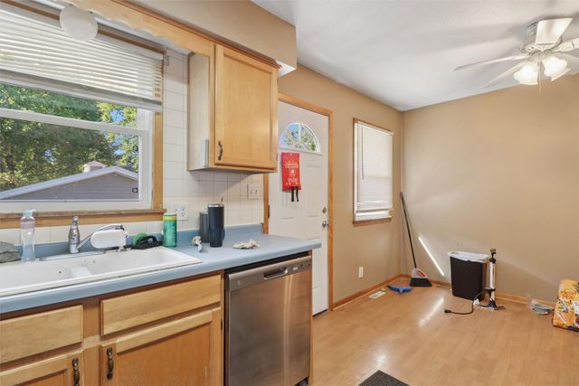 5120 SW 14th Street, Des Moines, IA 50315