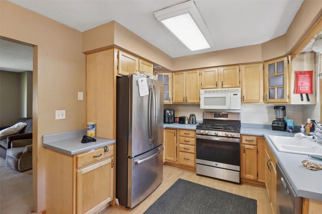 5120 SW 14th Street, Des Moines, IA 50315