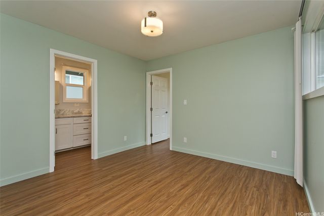 2254 Metcalf Street, Honolulu, HI 96822