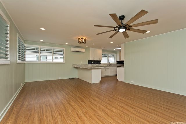 2254 Metcalf Street, Honolulu, HI 96822