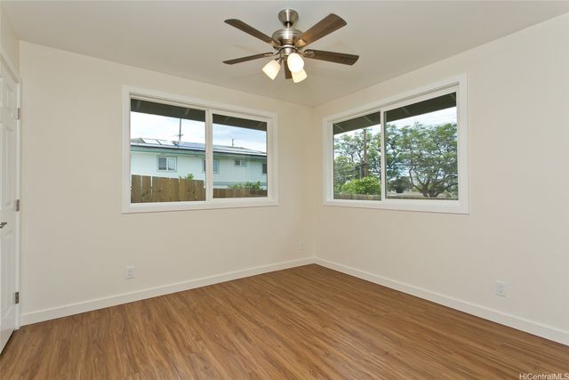 2254 Metcalf Street, Honolulu, HI 96822