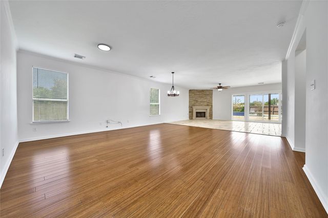 3143 S Royce Circle, Manvel, TX 77578