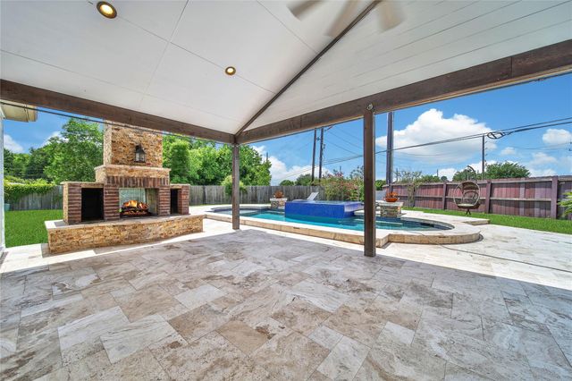 3143 S Royce Circle, Manvel, TX 77578