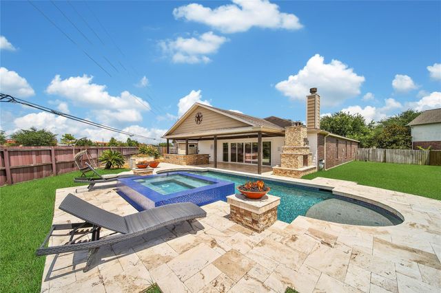 3143 S Royce Circle, Manvel, TX 77578