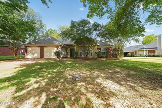 550 Spring Hill Drive, Madison, MS 39110