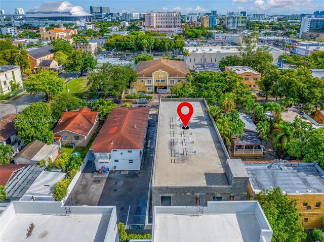 1254 SW 2nd St, Miami, FL 33135