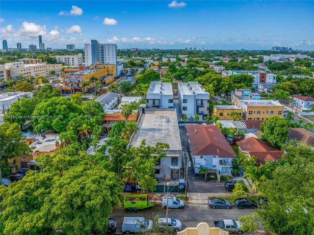 1254 SW 2nd St, Miami, FL 33135