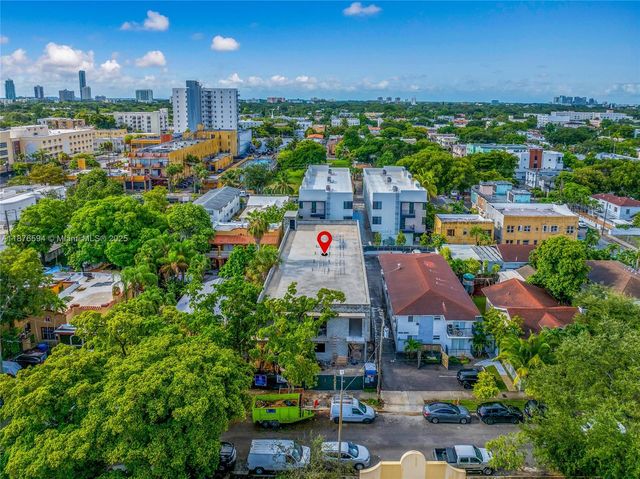 1254 SW 2nd St, Miami, FL 33135