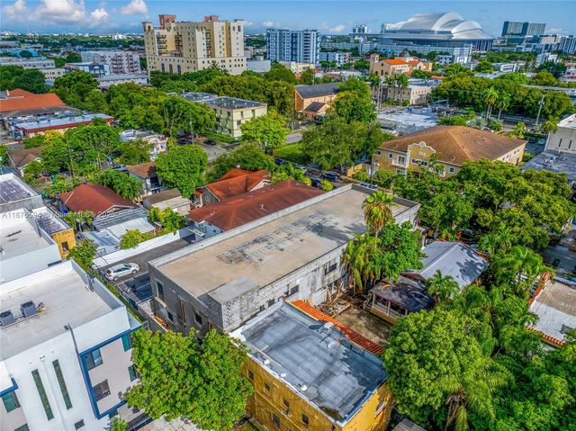 1254 SW 2nd St, Miami, FL 33135