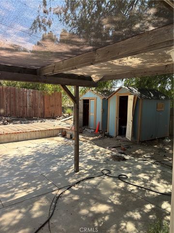 18716 Oakmoor, Canyon Country, CA 91351