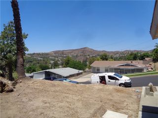 18716 Oakmoor, Canyon Country, CA 91351